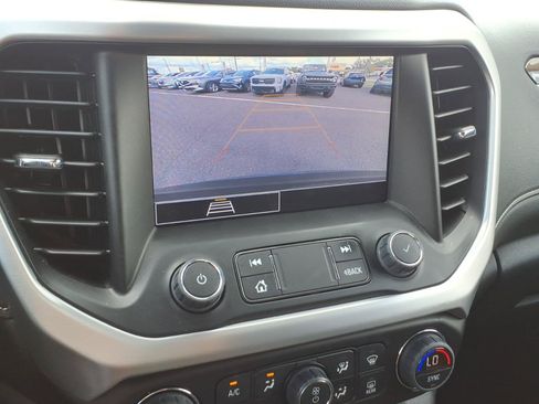 Certified 2023 GMC Acadia SLE w/ Driver Convenience Package AWD/4WD image 20