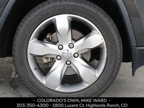 Used 2011 Jeep Grand Cherokee Limited w/ Trailer Tow Group AWD/4WD image 4