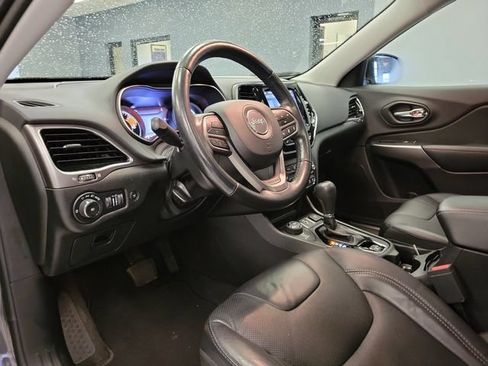 Used 2021 Jeep Cherokee Limited AWD/4WD image 7