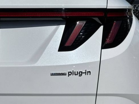 New 2024 Hyundai Tucson Limited AWD/4WD image 8