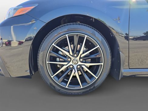 Certified 2022 Toyota Camry SE FWD image 14