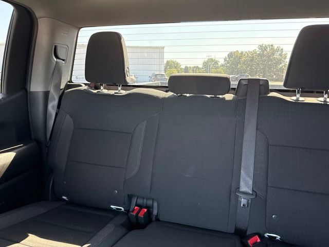 Used 2024 Chevrolet Silverado 1500 Custom AWD/4WD image 23