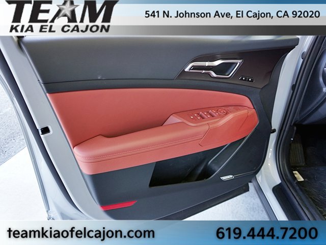 New 2026 Kia Sportage SX FWD image 31