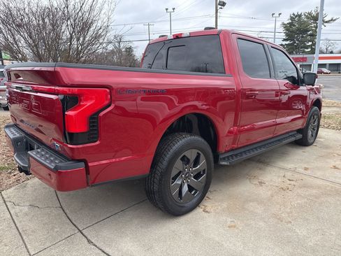 Used 2023 Ford F150 Lightning Lariat image 9