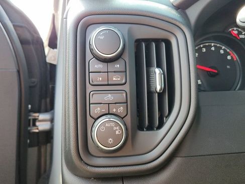 Certified 2024 Chevrolet Silverado 1500 Custom image 21