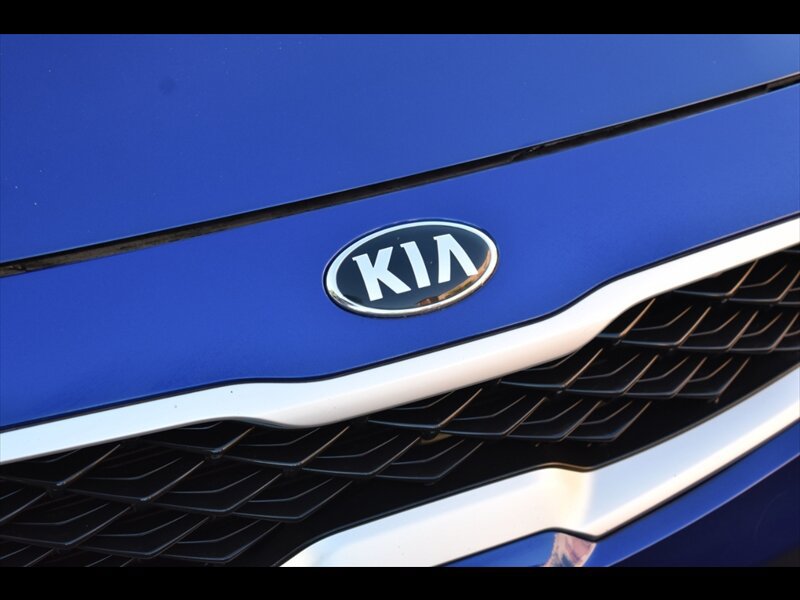 Used 2021 Kia Forte LXS FWD image 43