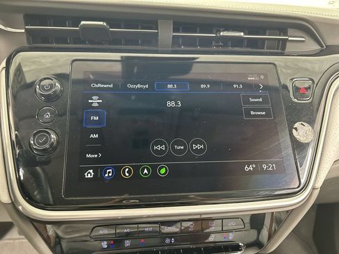 Certified 2023 Chevrolet Bolt EUV Premier w/ Sun & Sound Package FWD image 14