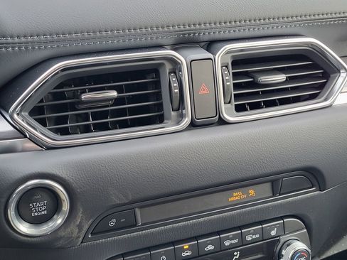 New 2025 MAZDA CX-5 AWD 2.5 S w/ Premium Plus Pkg image 13