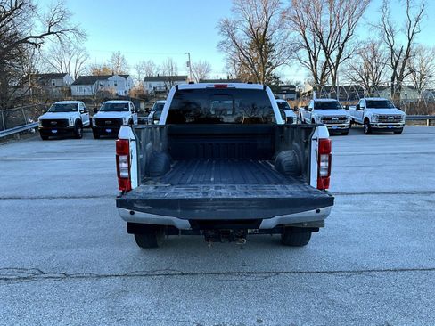 Used 2022 Ford F350 Lariat w/ Lariat Value Package image 9
