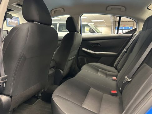 Used 2025 Nissan Sentra SV image 18