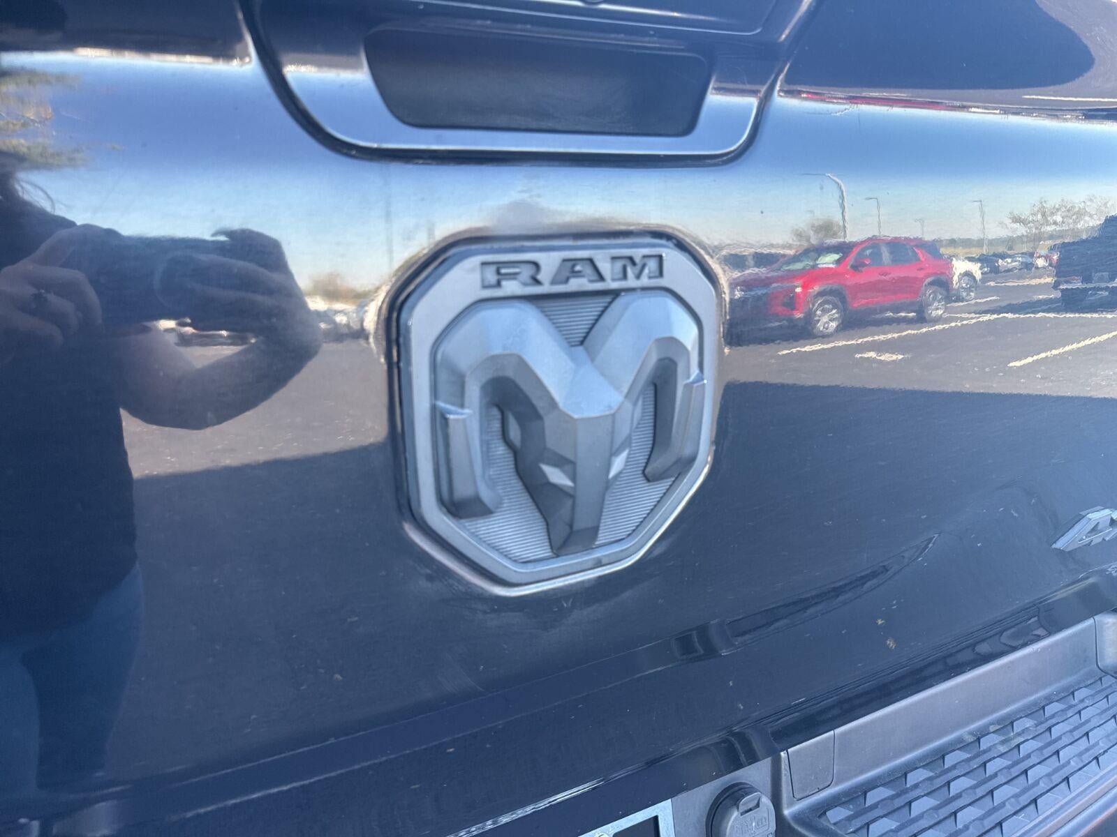 Used 2023 RAM 1500 Laramie AWD/4WD image 15