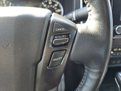 Used 2024 Nissan Frontier SV image 22