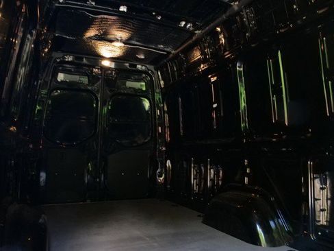 Used 2022 Mercedes-Benz Sprinter 2500 image 27