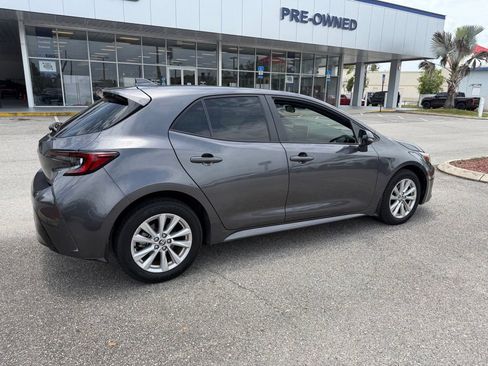 Used 2024 Toyota Corolla SE FWD image 3
