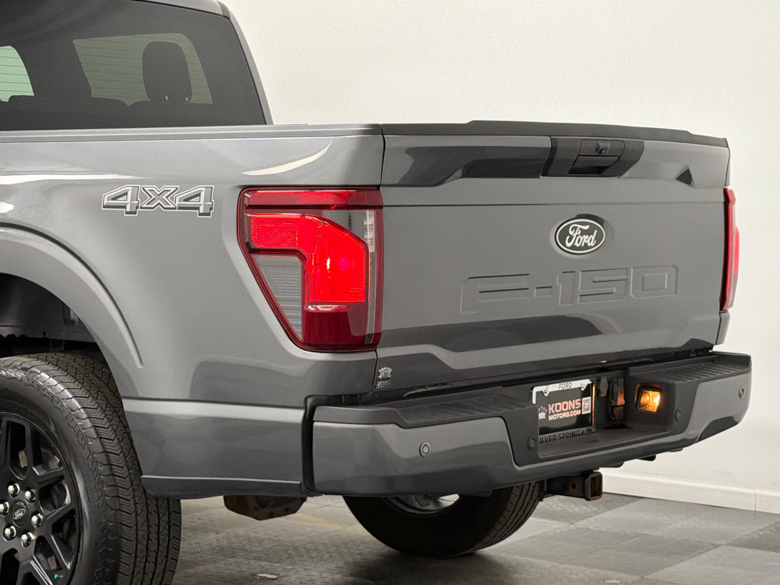 Used 2025 Ford F150 STX w/ STX Black Appearance Package AWD/4WD image 7