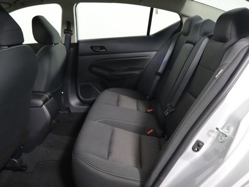 Used 2025 Nissan Altima 2.5 SV image 17
