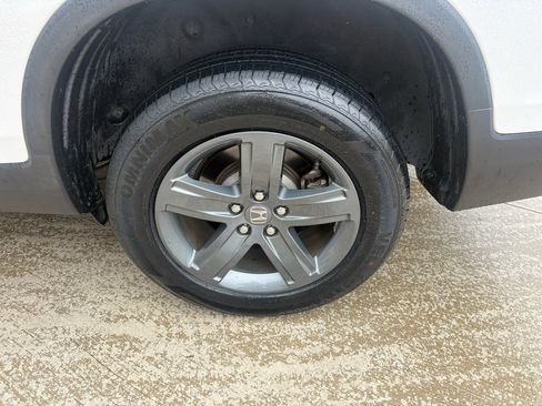 Certified 2023 Honda Ridgeline RTL-E image 39