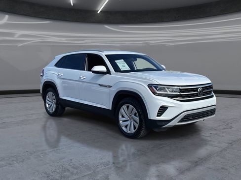 Used 2022 Volkswagen Atlas Cross Sport SE w/ Panoramic Sunroof Package AWD/4WD image 2