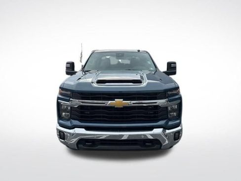 Certified 2025 Chevrolet Silverado 2500 LT w/ Safety Package image 2