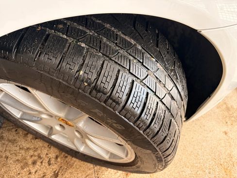 Used 2014 Porsche Panamera w/ Bose Audio Package image 39