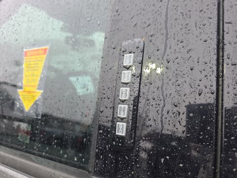 Used 2022 Ford F250 Lariat w/ Lariat Ultimate Package image 25