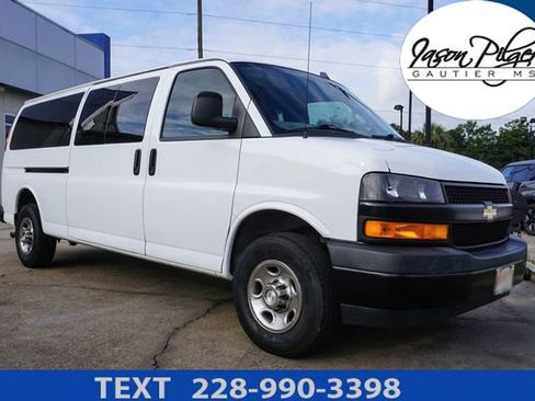 Used 2023 Chevrolet Express 3500 LS RWD image 1