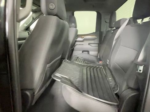 Used 2022 Chevrolet Silverado 1500 LT AWD/4WD image 19