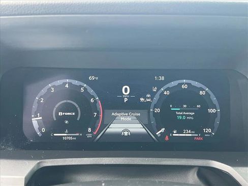 Used 2025 Toyota Tacoma TRD Off-Road image 11