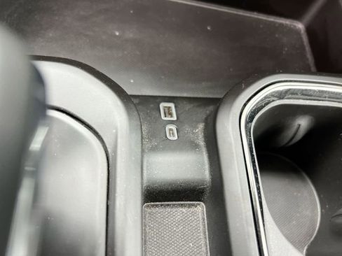 Used 2023 GMC Sierra 1500 AT4X AWD/4WD image 36
