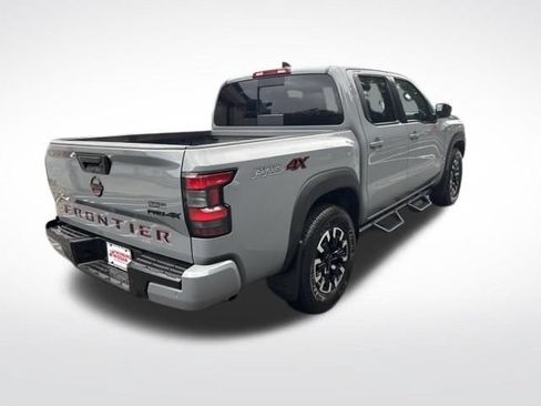 Used 2024 Nissan Frontier PRO-4X w/ Technology Package AWD/4WD image 7