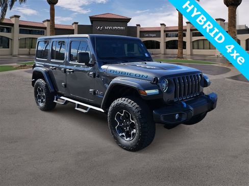 Used 2022 Jeep Wrangler Unlimited Rubicon 4xe image 2
