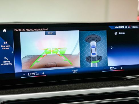 Certified 2024 BMW 330i Sedan w/ M Sport Package image 26