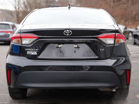 Used 2024 Toyota Corolla LE image 4