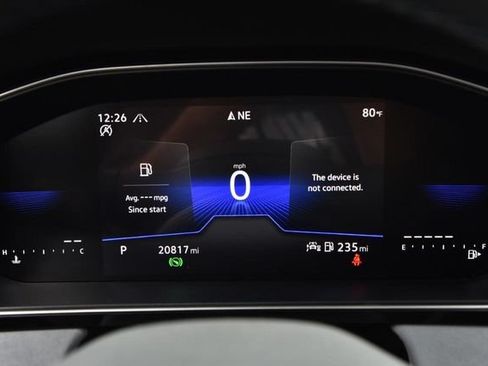 Used 2025 Volkswagen Jetta SE FWD image 12