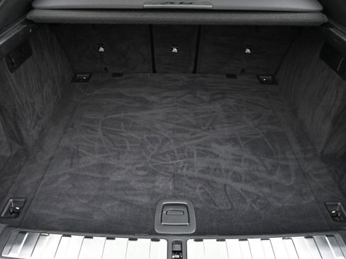 Certified 2024 BMW X6 xDrive40i w/ Premium Package image 32