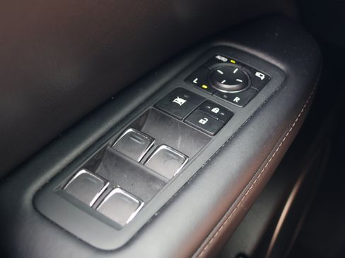 Used 2021 Lexus RX 350L Premium w/ Premium Package AWD/4WD image 14