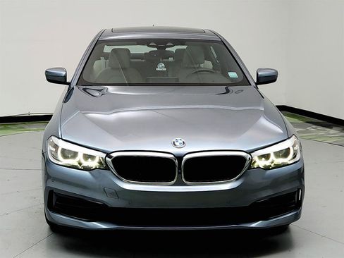 Used 2019 BMW 530i 530i w/ Convenience Package image 2