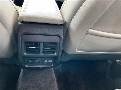 Used 2021 Cadillac XT4 Premium Luxury w/ Cold Weather Package image 25