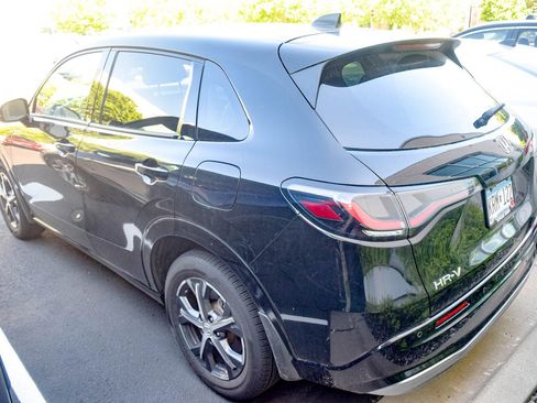 Used 2023 Honda HR-V EX-L image 7