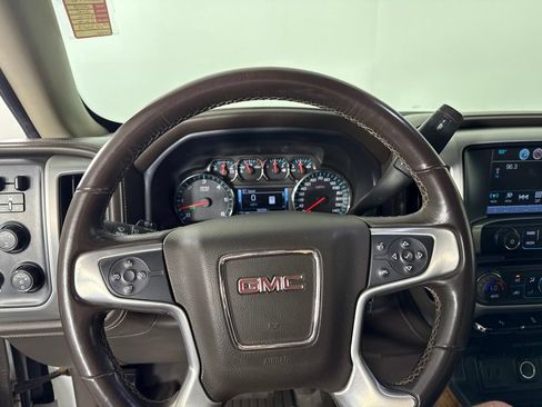 Used 2018 GMC Sierra 1500 SLT AWD/4WD image 24