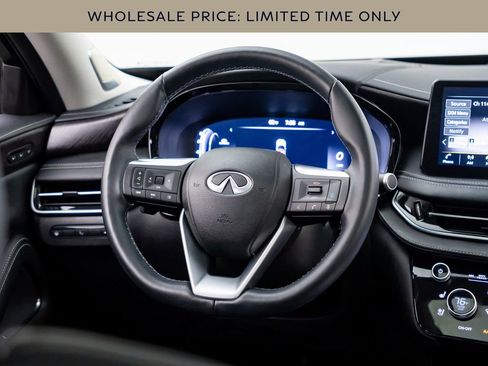 Used 2023 INFINITI QX60 Sensory w/ Vision Package AWD/4WD image 10