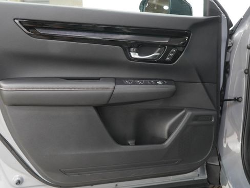 Used 2024 Honda CR-V Sport Touring image 19