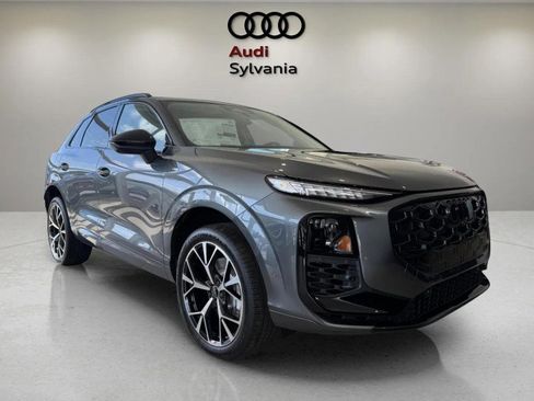 New 2026 Audi Q3 quattro 2.0T image 1