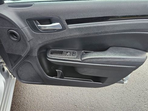 Used 2023 Chrysler 300 S image 16