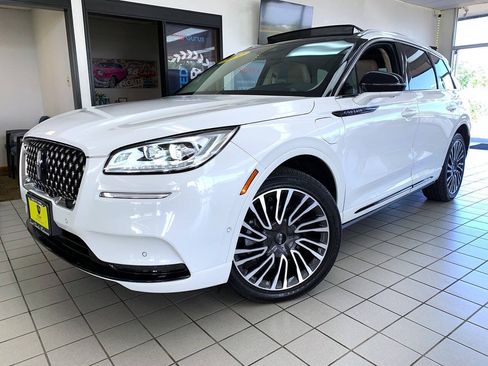 Used 2022 Lincoln Corsair Grand Touring w/ Elements Technology Bundle AWD/4WD image 2