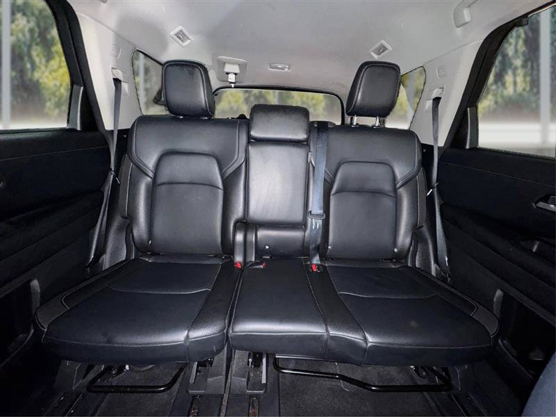Used 2022 Nissan Pathfinder SL w/ Lighting Package (N92) AWD/4WD image 15