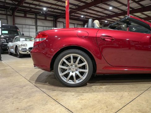 Used 2005 Mercedes-Benz SLK 350 image 9