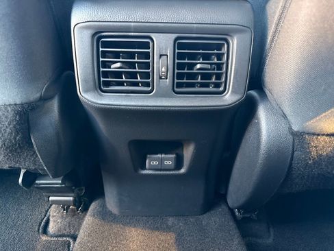 Used 2023 Toyota RAV4 XLE image 24