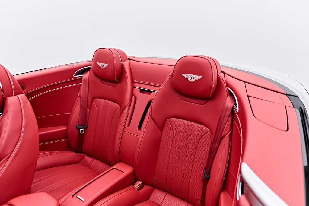 Used 2023 Bentley Continental GT V8 AWD/4WD image 72