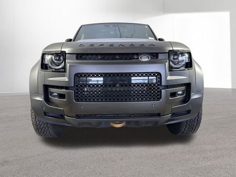 Used 2025 Land Rover Defender 110 AWD/4WD image 26